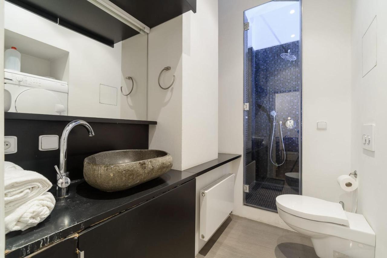 Luxury Three-room Appartement