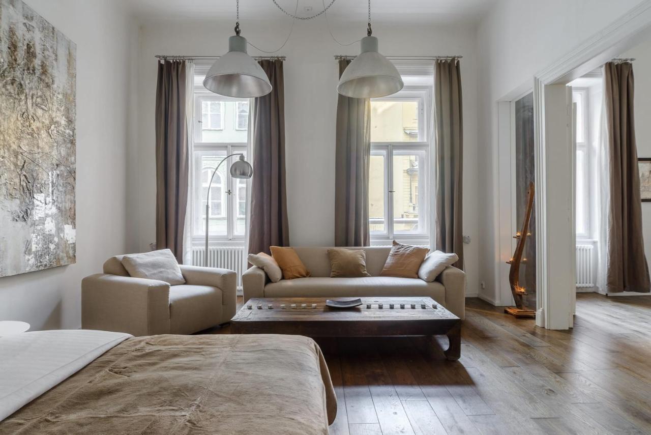 Luxury Three-room Appartement Prague